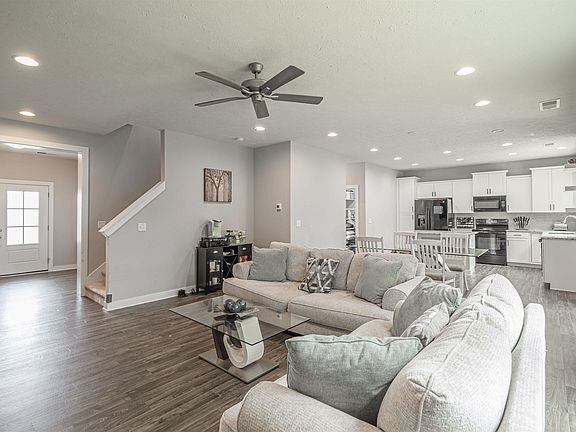 5th image of 2306 Antilles Dr