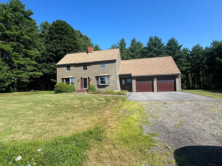 44 Dolloff Rd — Photo 5