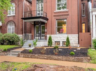 2823 Victor St, Saint Louis, MO 63104