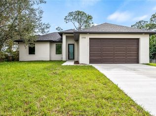 3705 37th St SW, Lehigh Acres, FL 33976