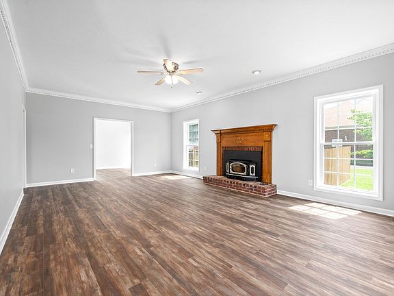 4th image of 120 Baldridge Dr