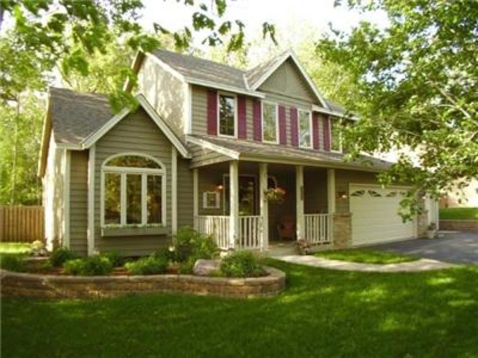 Beautiful home in a great neighborhood.  Private wooded fenced in lot.