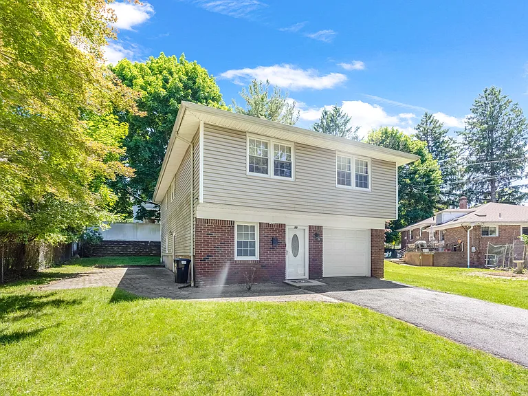 33 Mattocks Pl — Photo 22