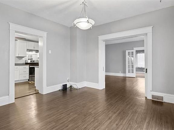 5th image of 432 Glen Ave