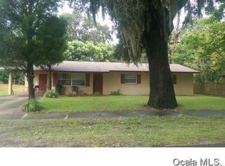 20749 W McKinney Ave, Dunnellon, FL 34431
