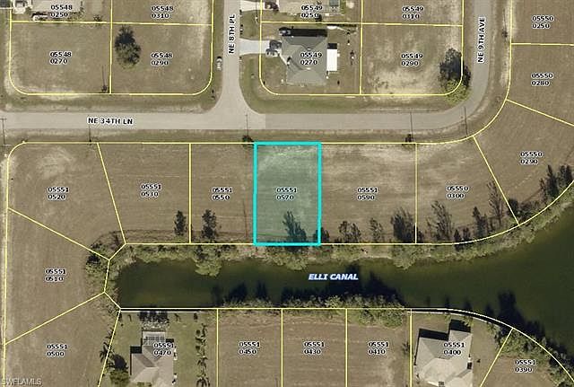 1st image of 816 NE 34th Ln