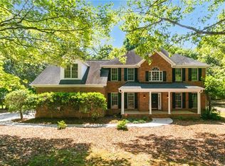 2607 Oxmoor Rd, Summerfield, NC 27358