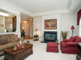 140 Ridgeview Ln, Mount Arlington, NJ 07856