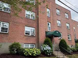 91 Chestnut St APT 4, Brookline, MA 02445