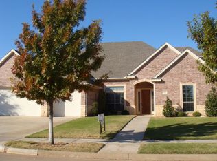 9 Breezewood Ct, Wichita Falls, TX 76308