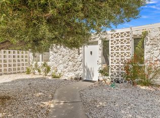 811 E Grace Cir, Palm Springs, CA 92262