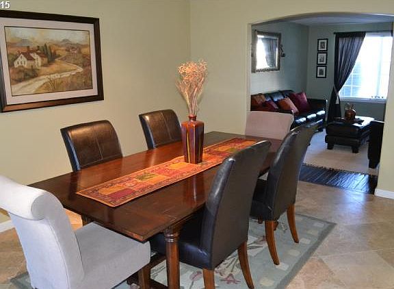 5th image of 17009 NE 31st Way