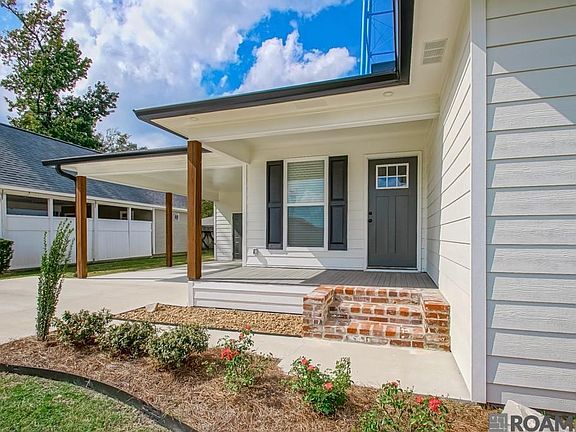 4th image of 30773 Arlington Dr