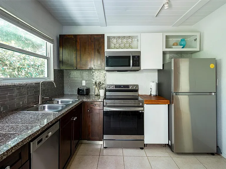 3655 Oak Ave — Photo 10