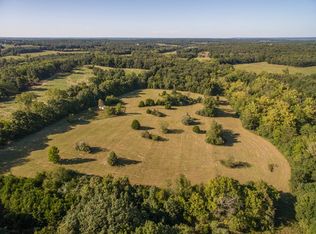 1700 N Wind Ln, Centertown, MO 65023