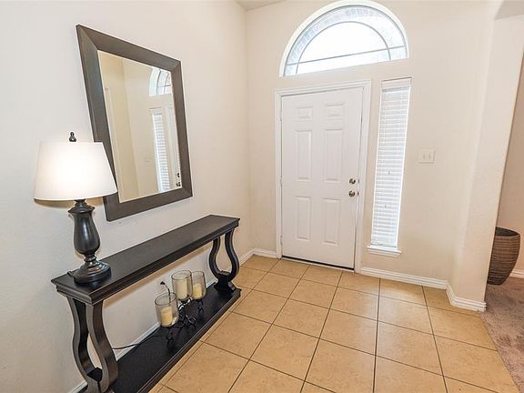 4th image of 13811 Sutton Glen Ln