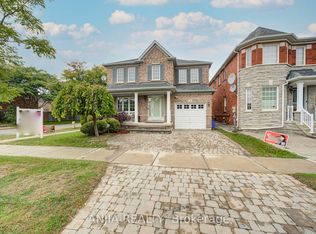 1 Aylesbury Gate, Markham, ON L6C 2R6