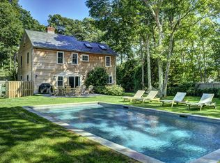 93 Wainscott Main St, Wainscott, NY 11975