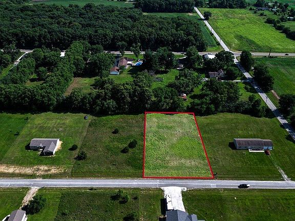 3rd image of 0-17 E Peppermint Ln