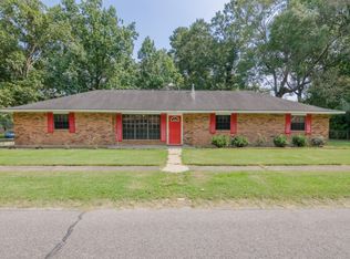 15482 Patricia Dale Dr, Baton Rouge, LA 70819