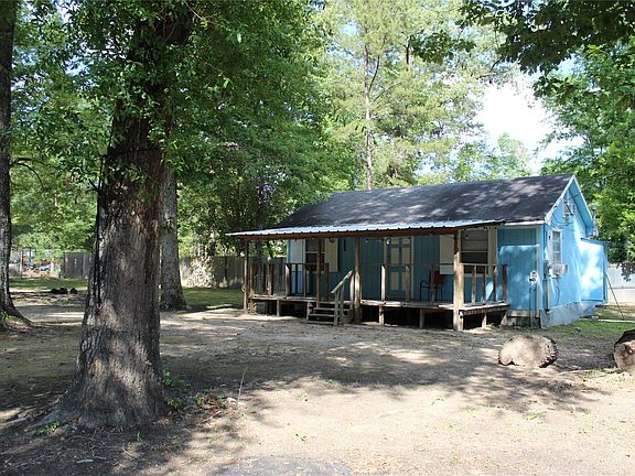 3rd image of 400 Carson Roberson Rd