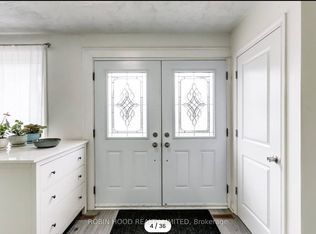 5290 Lawrence Ave E, Toronto, ON M1C 1R4