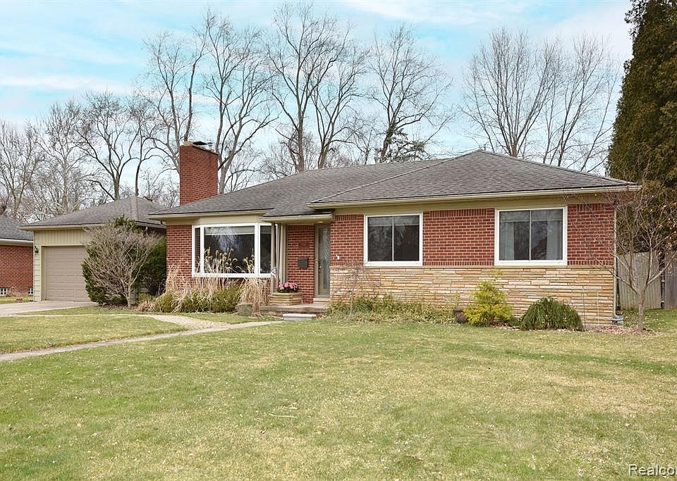 17416 Kinross Ave, Beverly Hills, MI 48025 Zillow