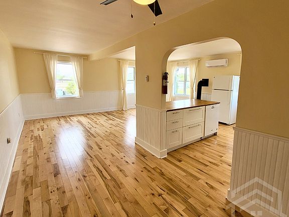 4th image of 150 Talbot St #1