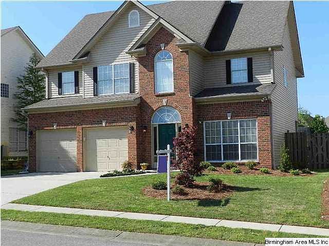 1st image of 104 Oxmoor Dr