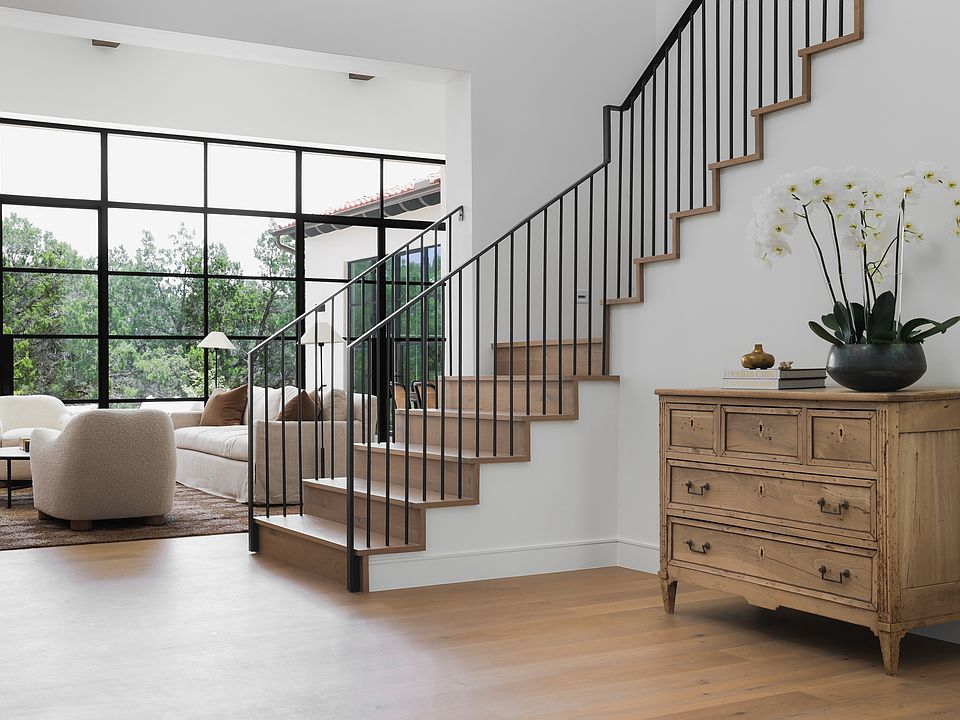1st image of 4401 Amarra Dr #15