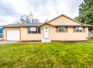 5017 N Chase Rd, Newman Lake, WA 99025