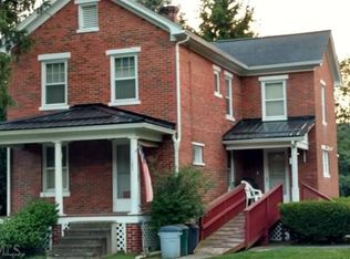 1083 Bedford St, Claysburg, PA 16625