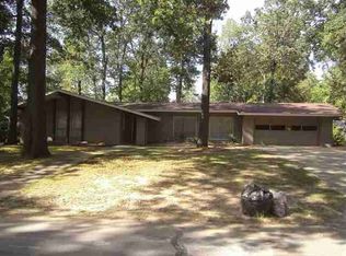 122 Choctaw Dr, Searcy, AR 72143