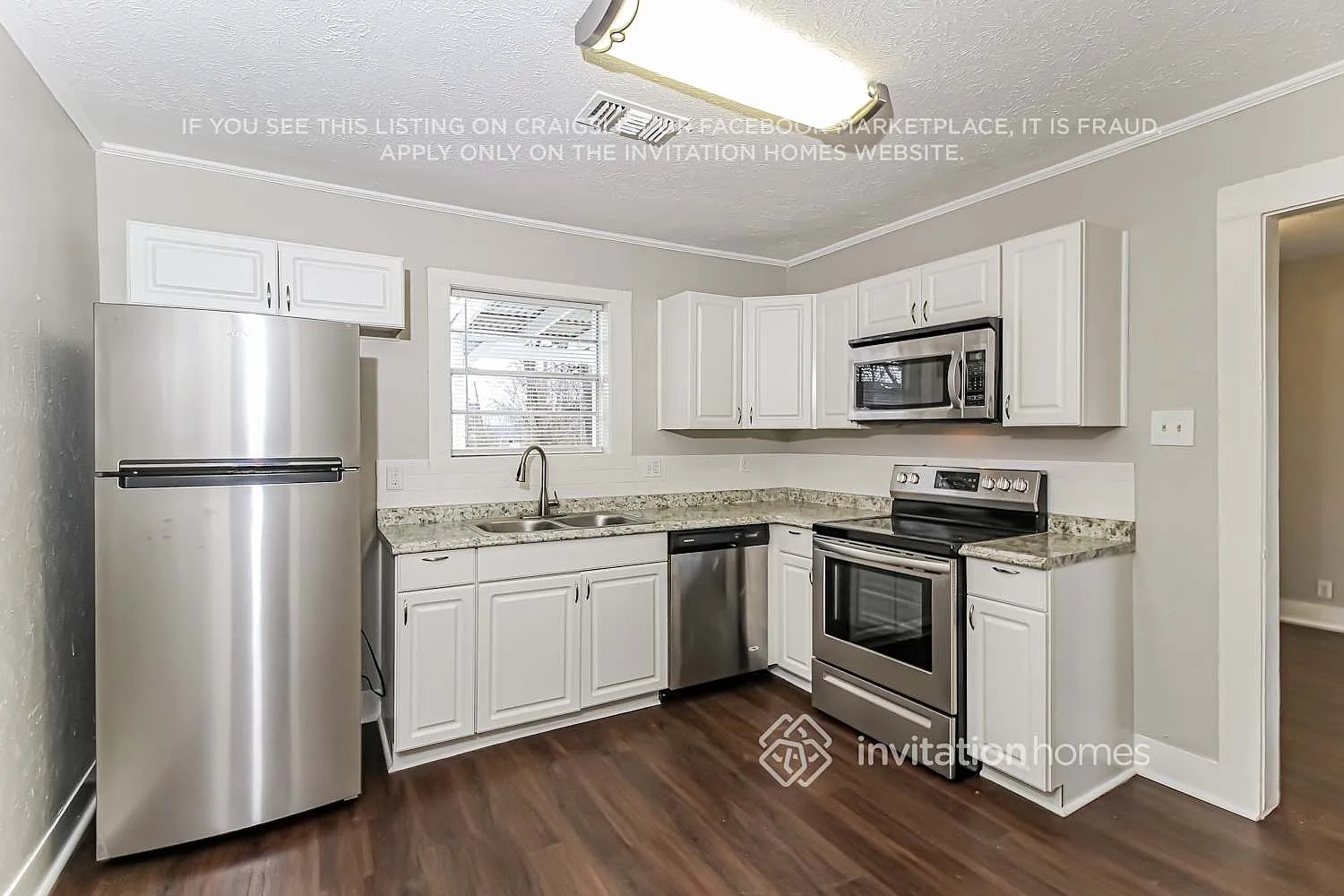 401 Marshall Sanger, TX 76266 — Photo 4