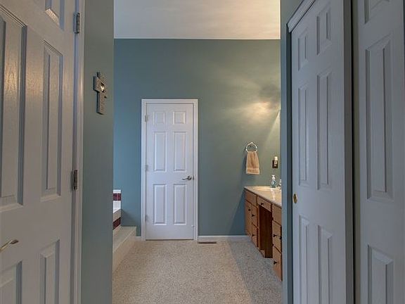 4th image of 2194 Blair Dr