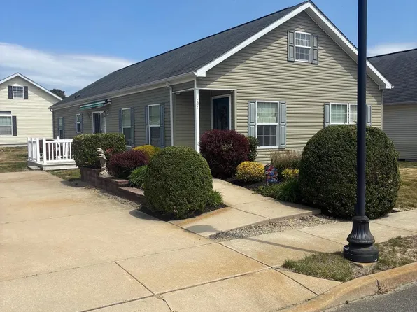 37 Paul Revere Ct, Millville, NJ 08332