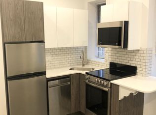 21 Phillips St #2, Boston, MA 02114