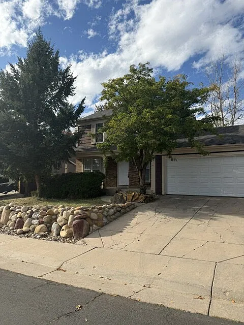 19805 E Bethany Dr