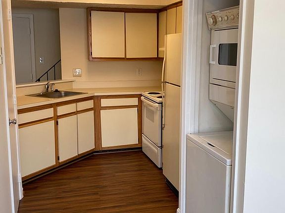 5th image of 46350 Columbus Dr Unit 1006