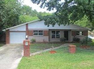 606 Center Ln, Holly Hill, FL 32117