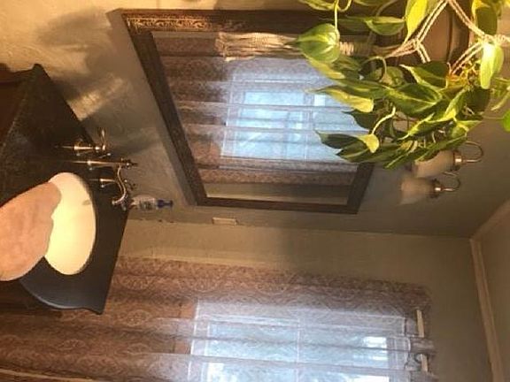 5th image of 55 Sunny Ln