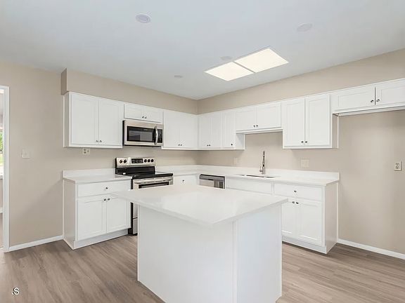 4th image of 12433 N Augusta Dr