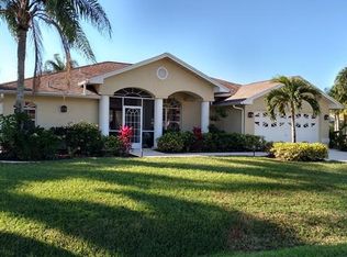 11979 King James Ct, Cape Coral, FL 33991