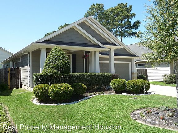 2nd image of 12911 Oakwood Manor Dr