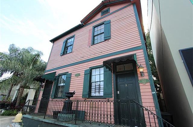 1st image of 1824 Burgundy St #B