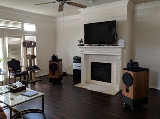 913 Reinicke St, Houston, TX 77007