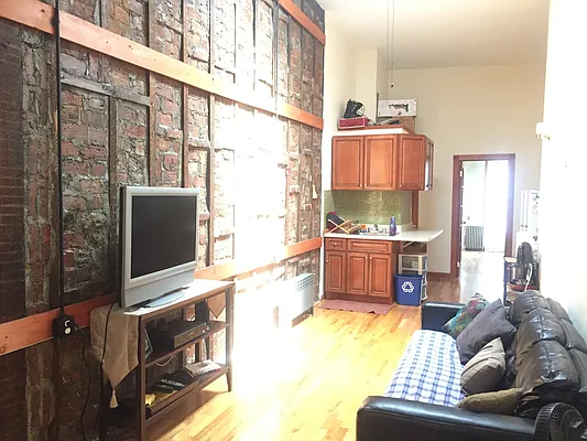 Rented by Bedford 6 Real Estate | media 2