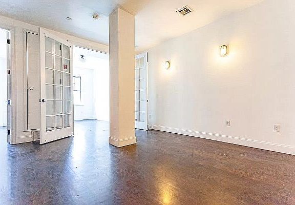 2nd image of 275 Metropolitan Ave #3R