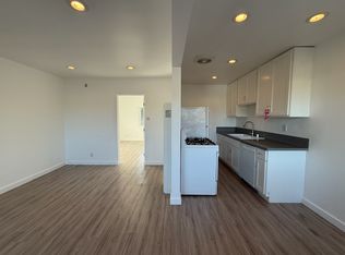 1928 20th St APT E, Santa Monica, CA 90404