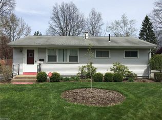 2356 Stewart Dr NW, Warren, OH 44485